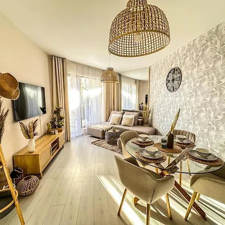 Appartement Seaside Sunset - Free Parking Sables d'or